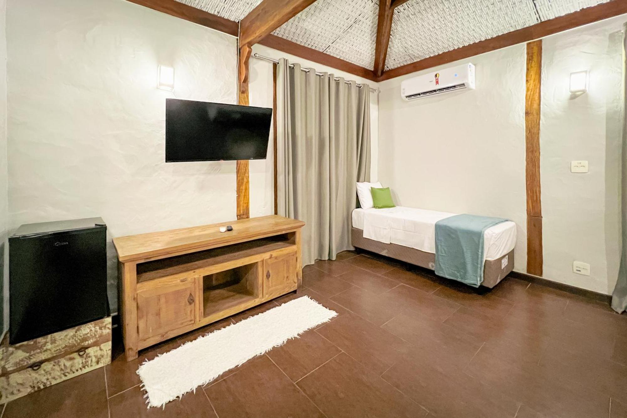Velinn Pousada Canoa Ilhabela Quarto foto